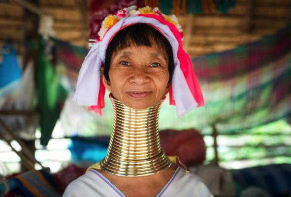 Kayan Lahwi woman